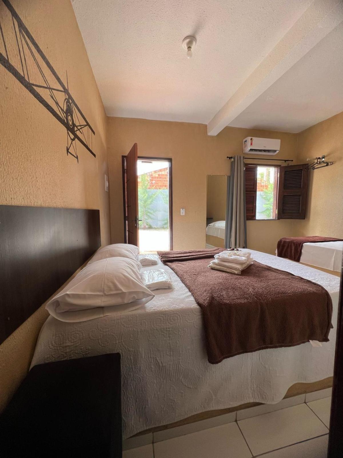Hotel Pinto Martins Camocim Eksteriør billede